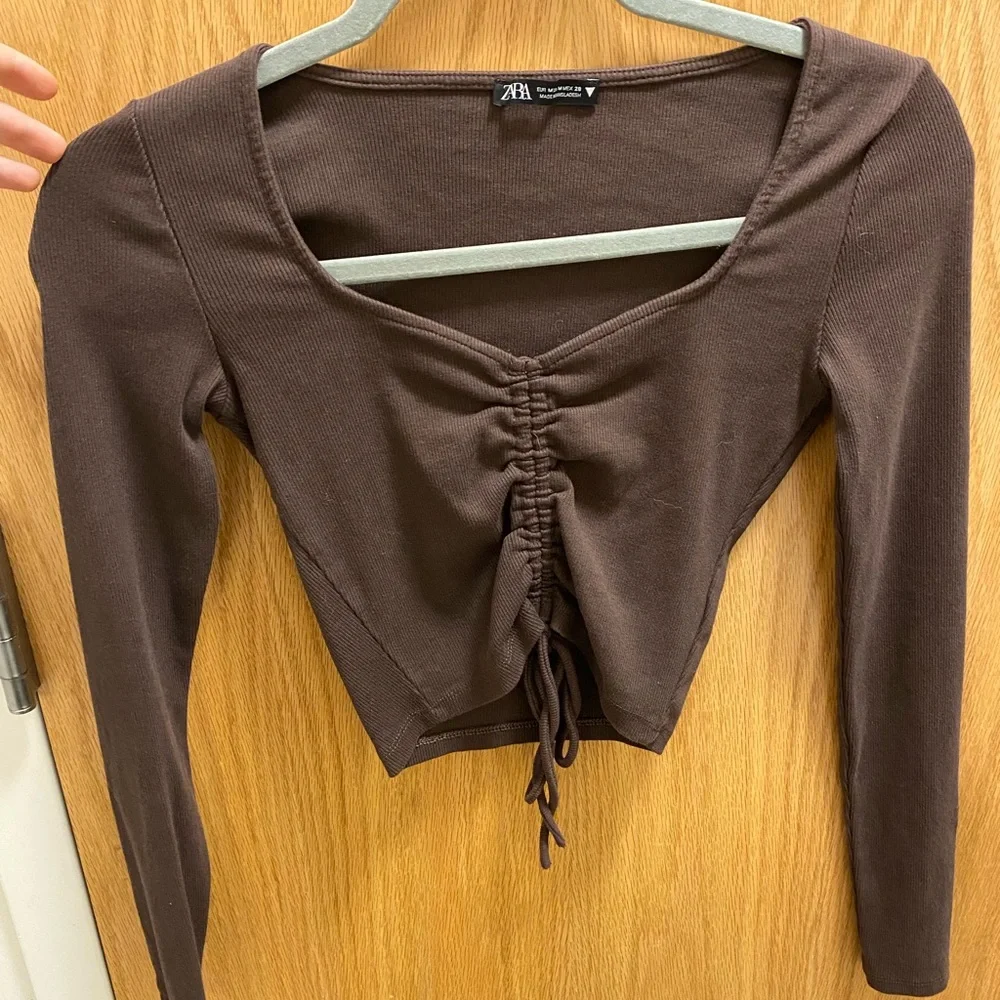 Brown Zara Cropped long sleeve, Womens M. - Picture 1 of 2